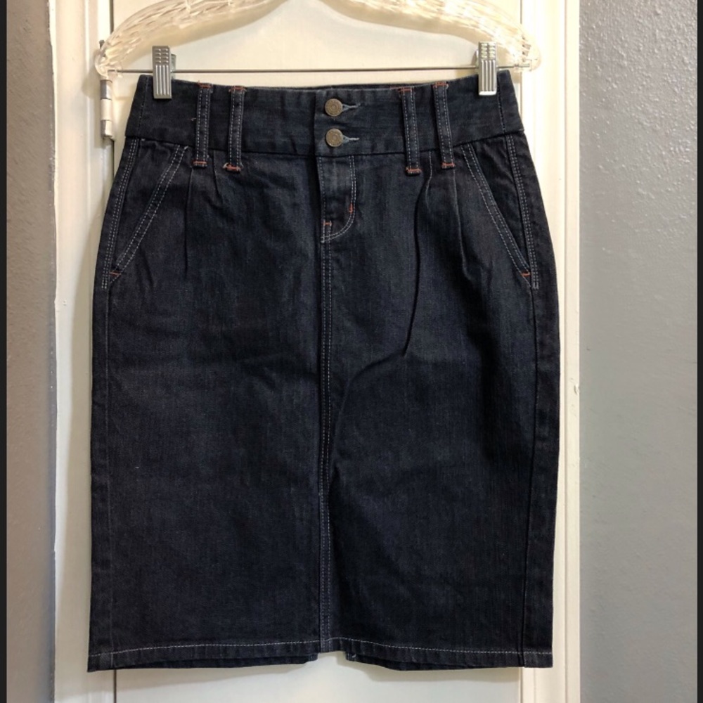 Banana Republic blue jean skirt